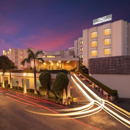 Sarovar Portico Surajkund Nova Deli Exterior foto