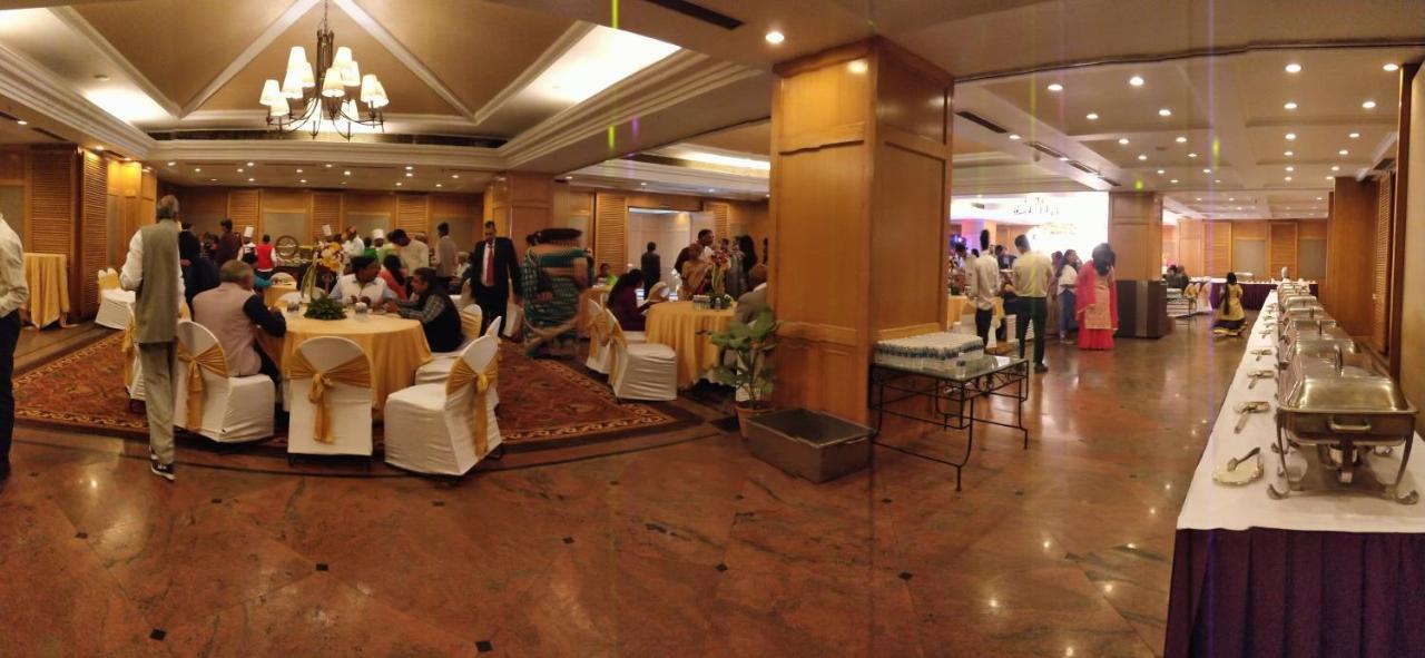 Sarovar Portico Surajkund Nova Deli Exterior foto